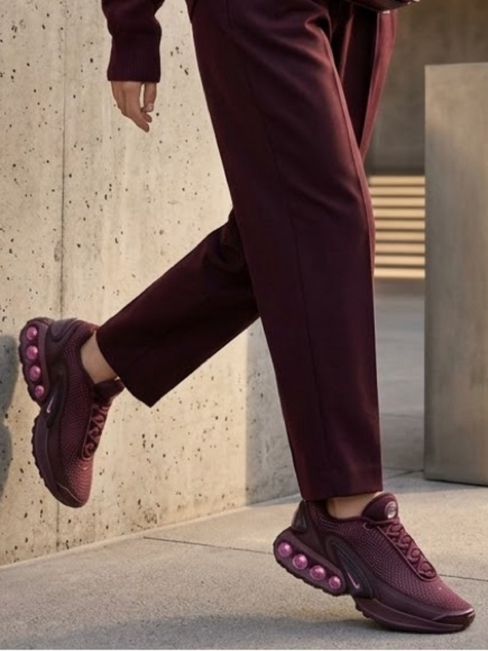 Nike Air Max Dn Burgundy Crush Pink Spell IM6363-600 Womens Size 7 NIB